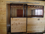 Roll door on modular stall