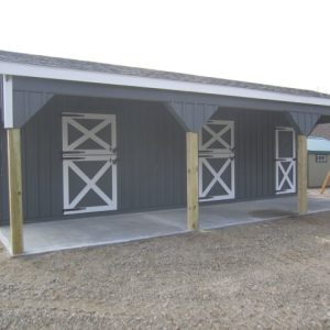 08969 Barn 10x30