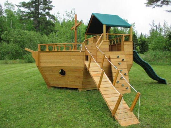 Outdoor playset