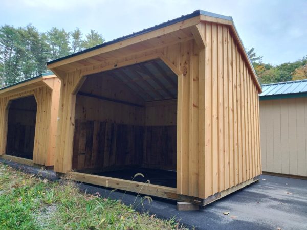 run-in barn for horses or other animals