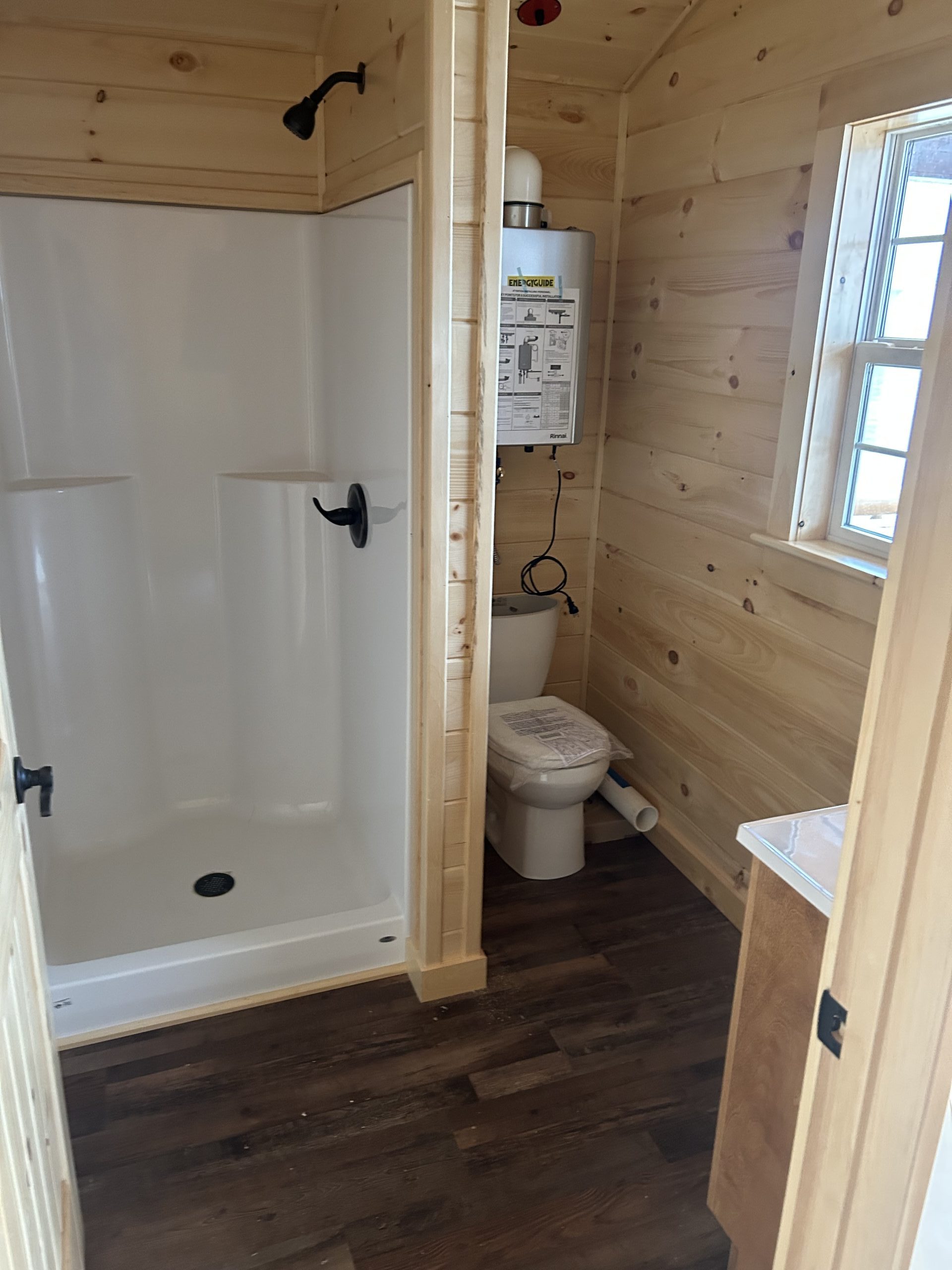 14128 Camp 13'4x28 - Image 4