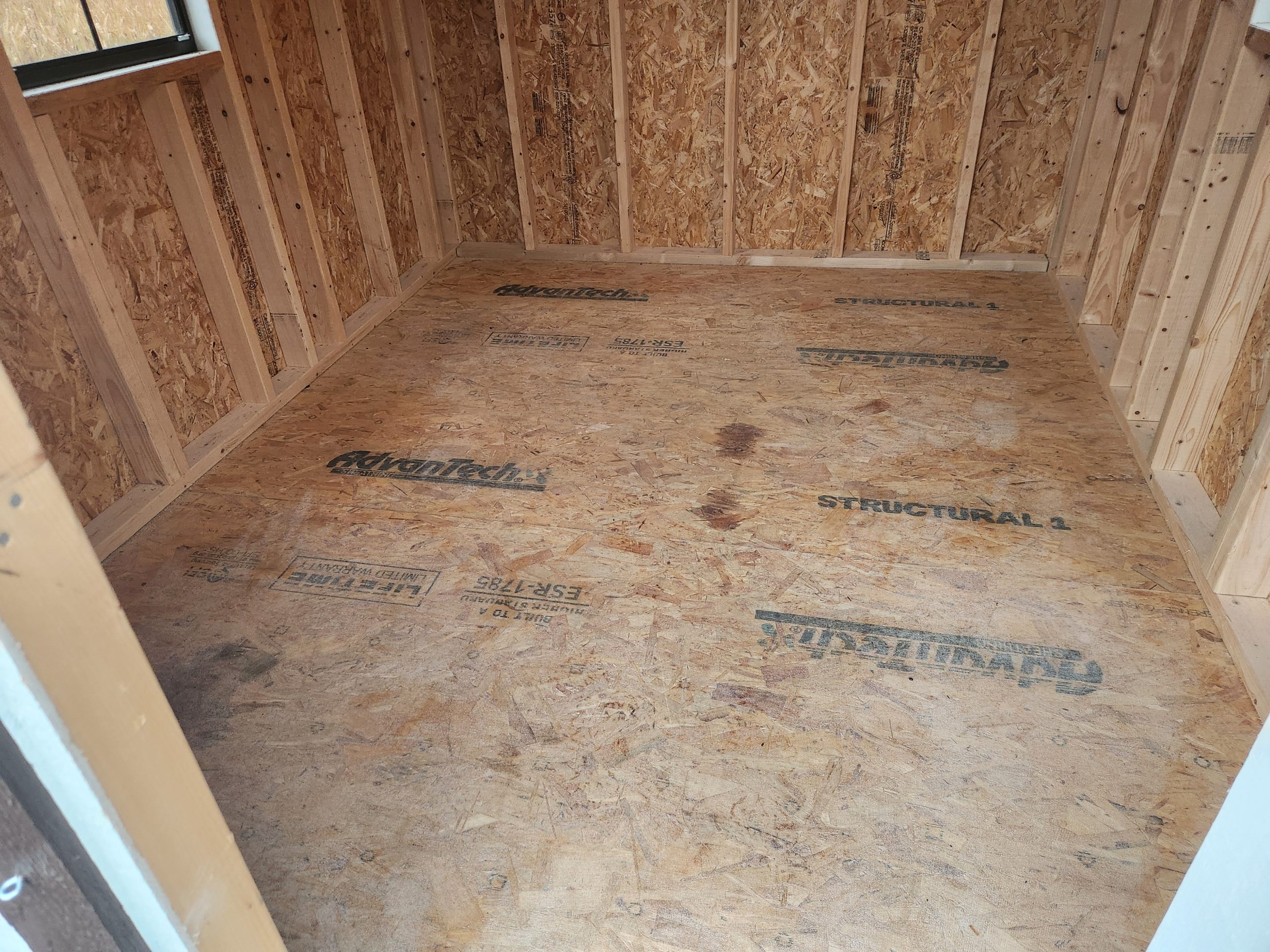 14877 Storage 8x10 (used) - Image 2