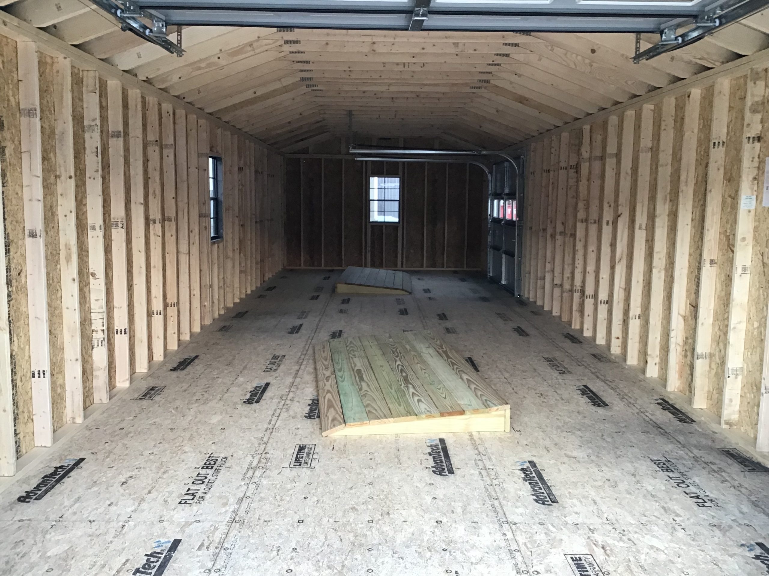 15083.4 Garage 13'4x40 - Image 4