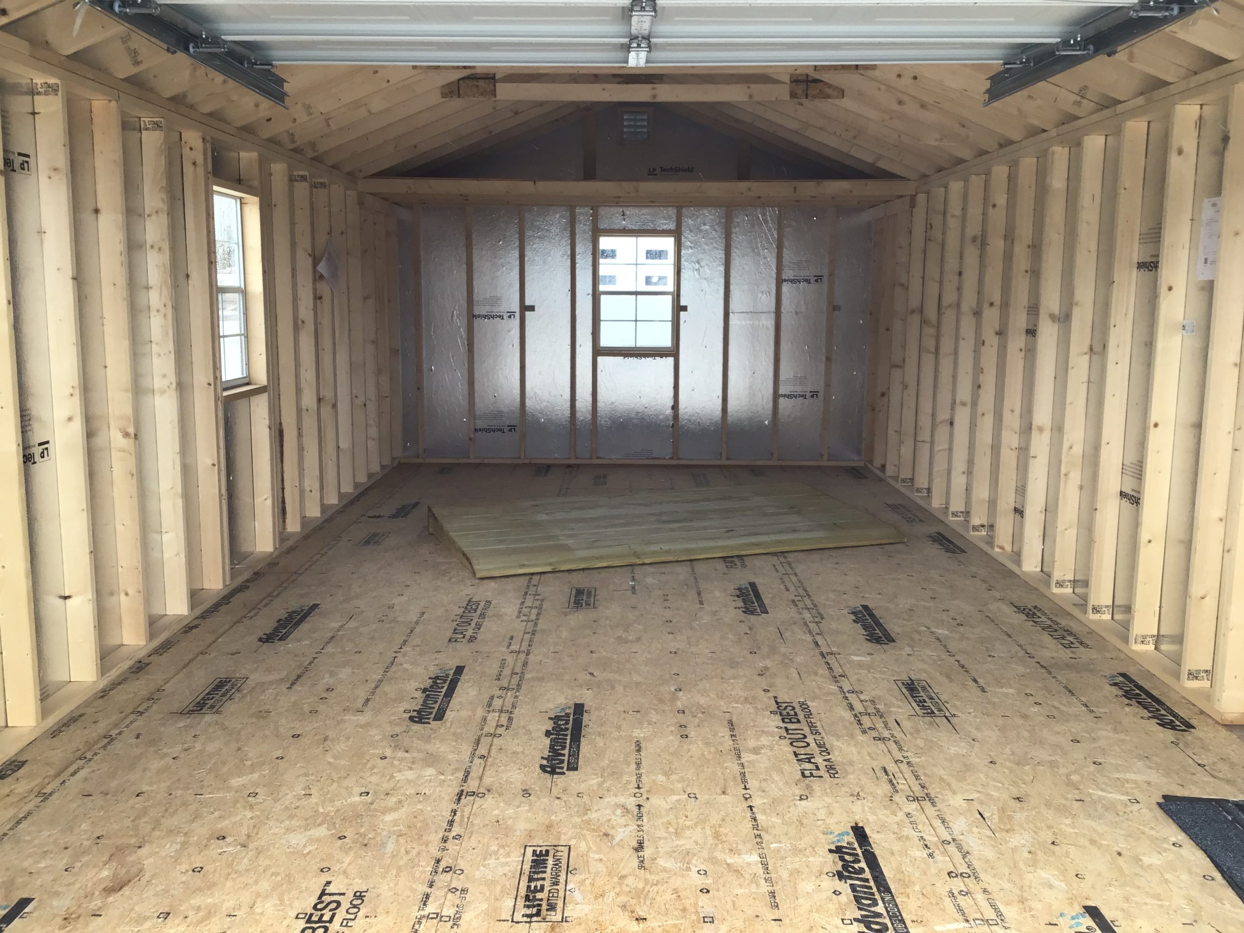 13200 Garage 13x24 - Image 4