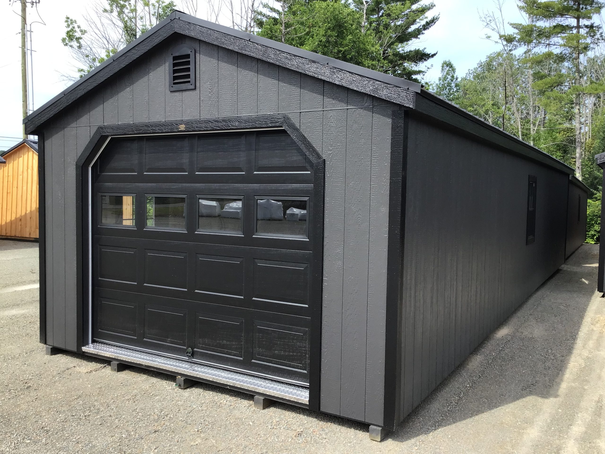 16068.2 Garage 13'4x40 - Image 4