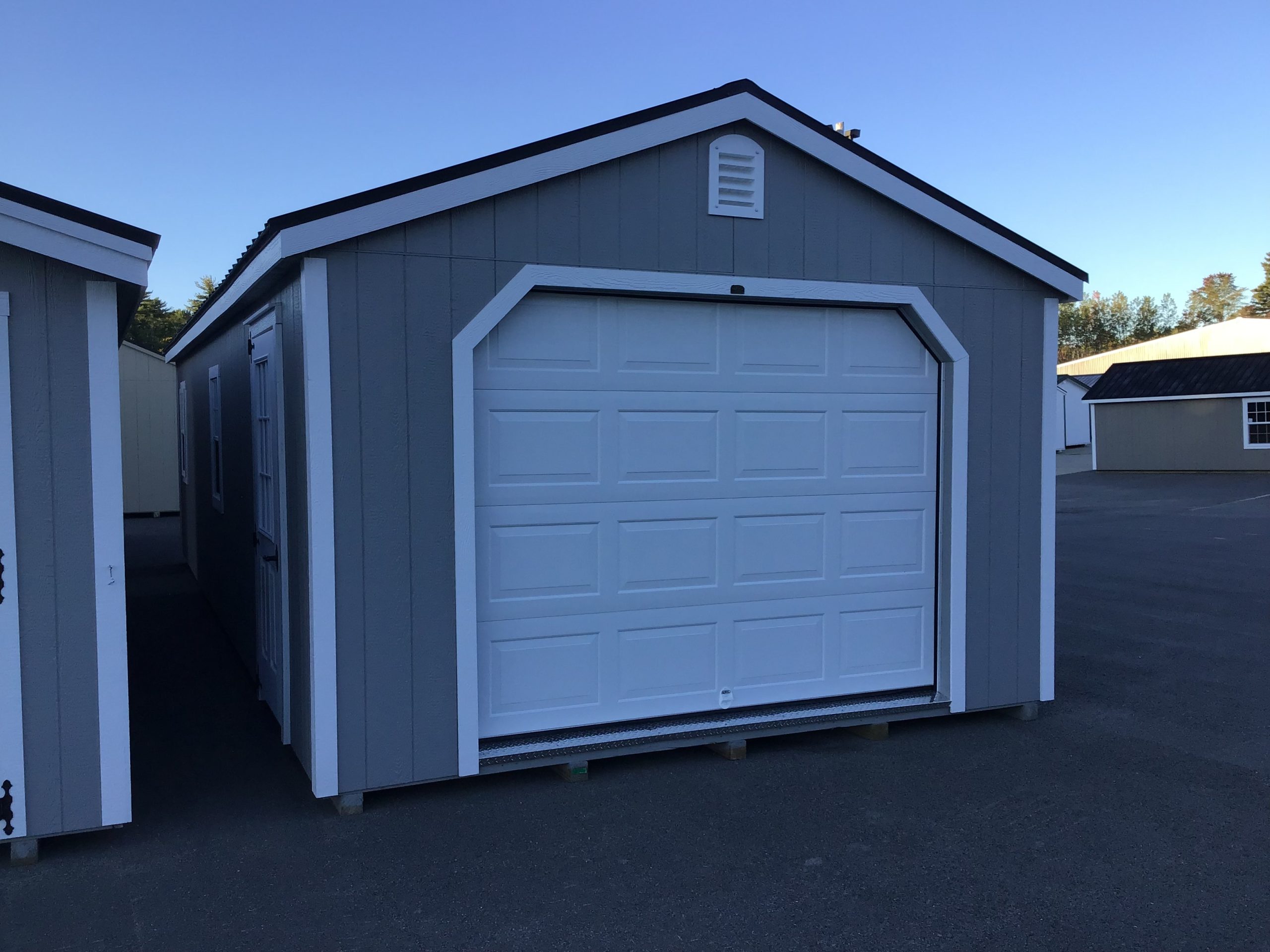 16586 Garage 13'4x32 - Image 2